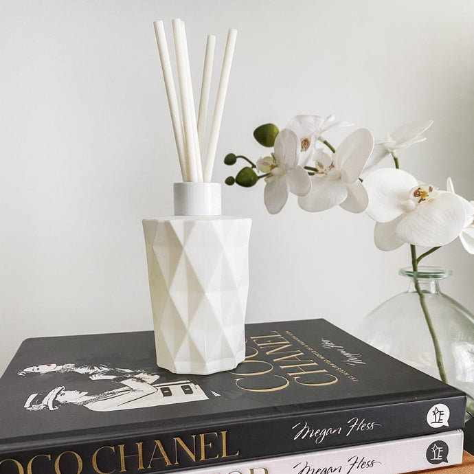 Geo Reed Diffuser Home Fragrance Decor – Illuminate Luxury Candle Co