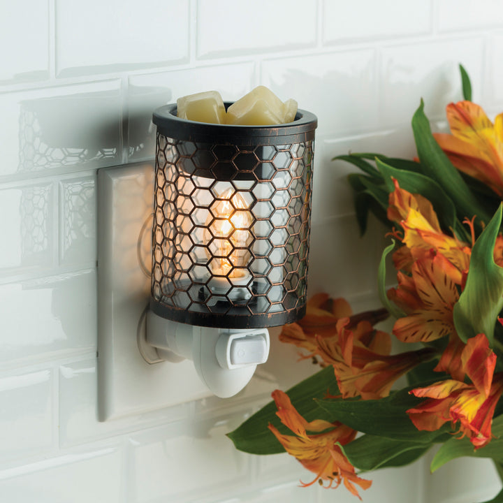 Pluggable Melt Warmers